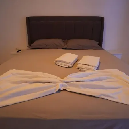 Beachfront Escape Apartament *